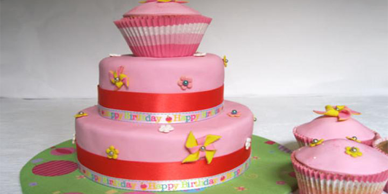 Top 8 Customized Favorites Birthday Cake in Pakistan