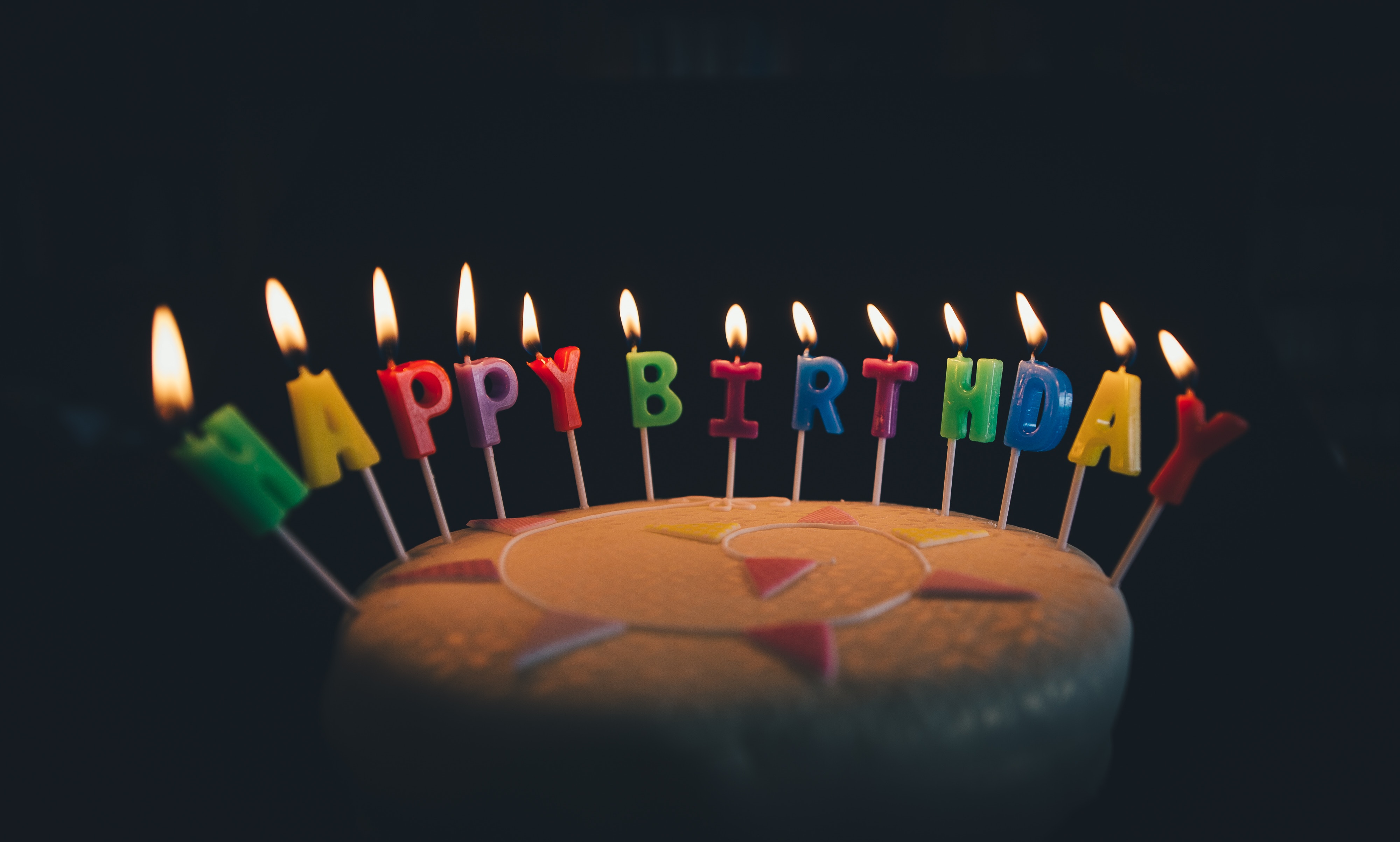 birthday cake in Lahore. bakisto