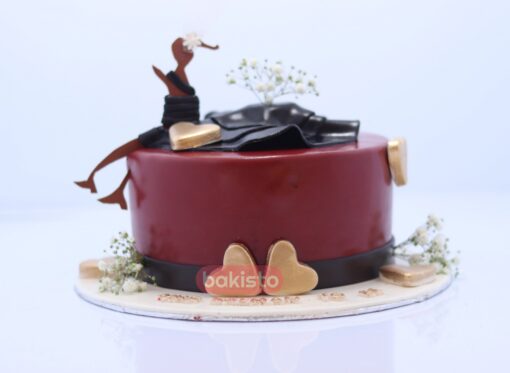 Express Love Wedding Cake - Image 2