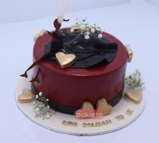 Express Love Wedding Cake - Image 3