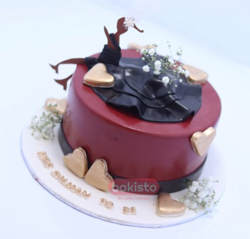 Express Love Wedding Cake - Image 4