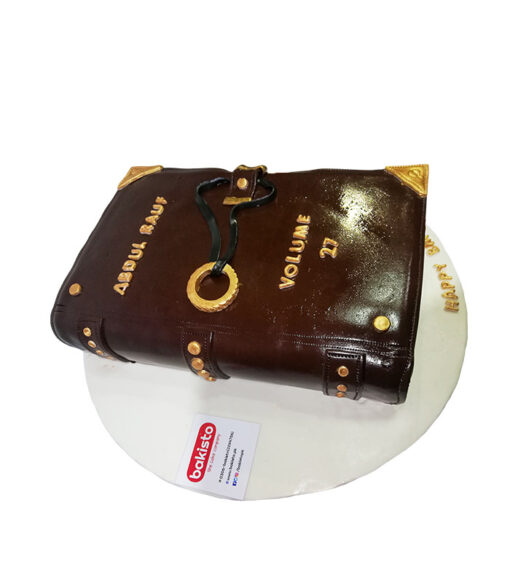 Book Theme Cake - Image 2