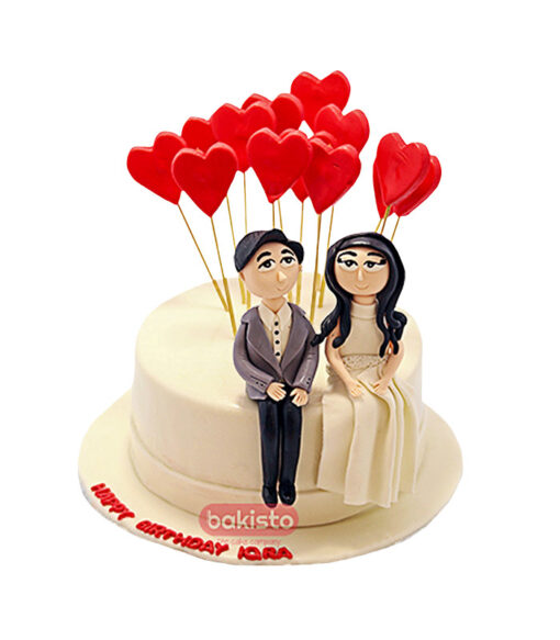 Elegant Couple Wedding Cake