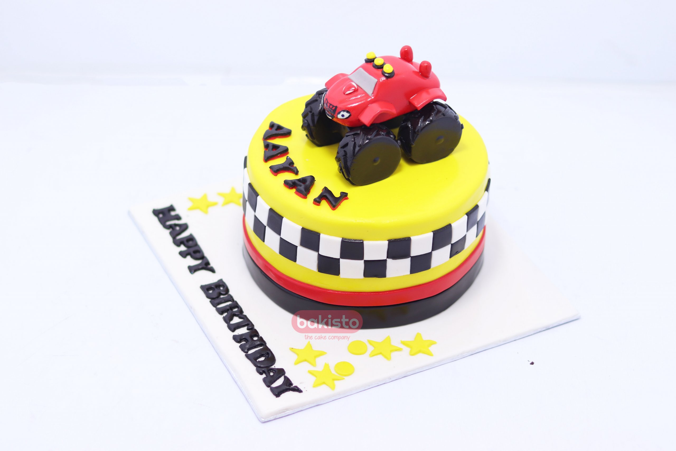 Verstappen's Red Bull F1 Camouflage Race Car Birthday Cake | Susie's Cakes