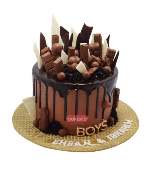 ferrero rocher chocolate cake, online cake delivery in lahore