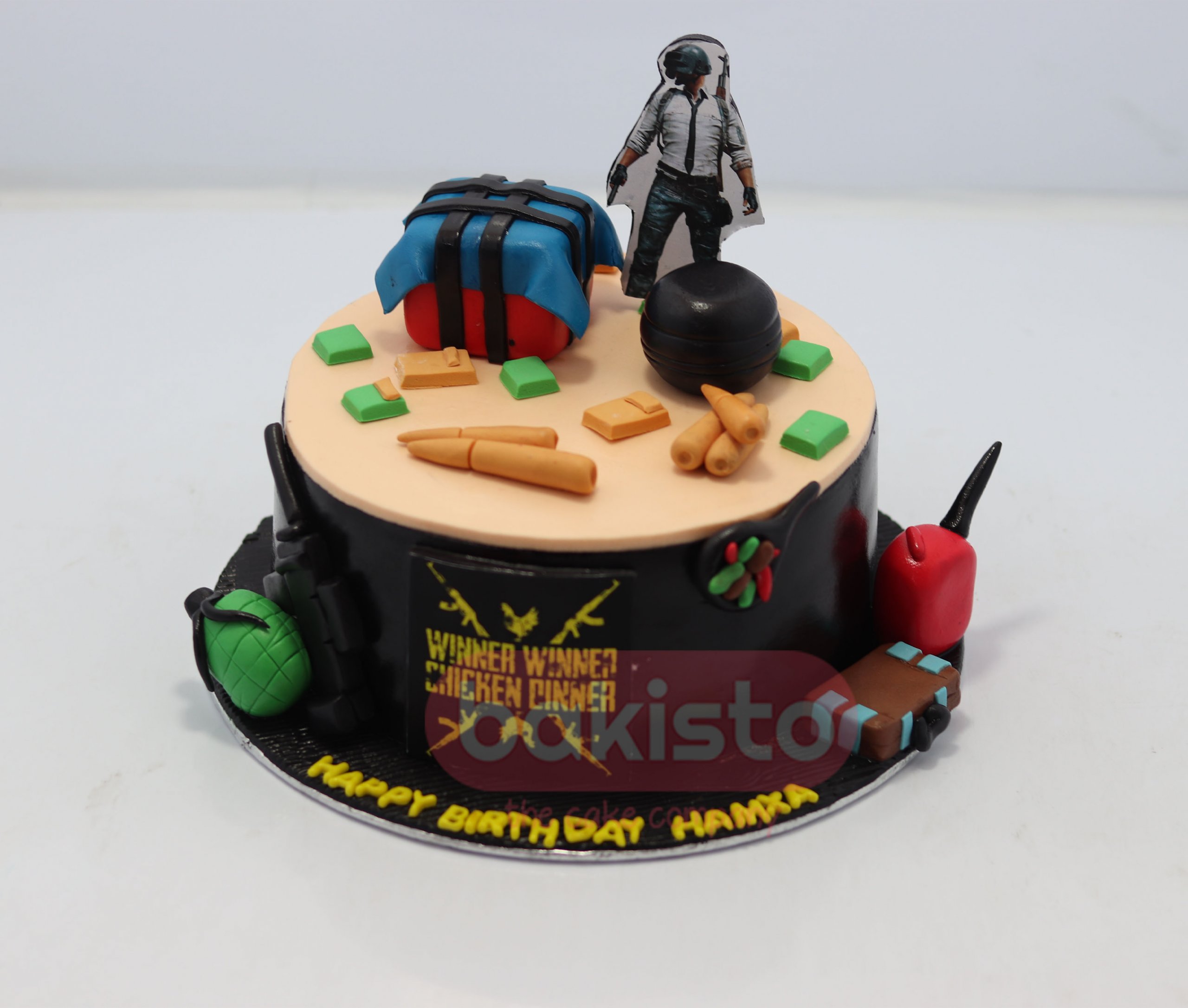 Pubg cake (with xtra accessories), Food & Drinks, Packaged & Instant Food  on Carousell