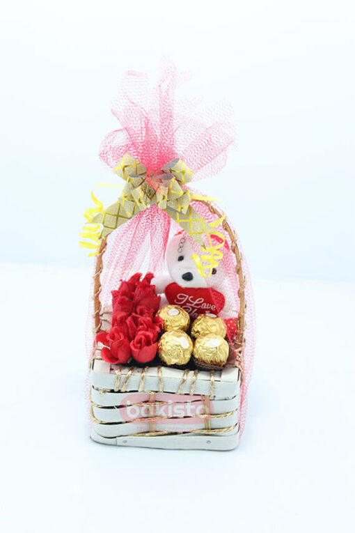 Mini Ferrero Basket