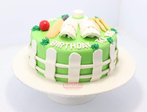 Cricket Theme Cake