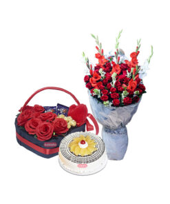 cake and flower delivery in lahore