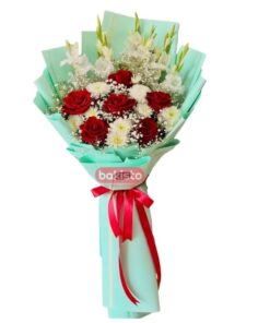 Mint Elegance Rose Bouquet