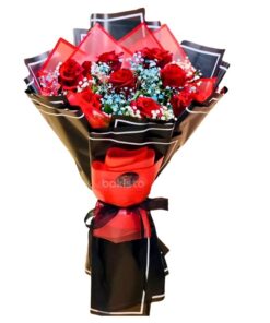Royal Black & Red Rose Bouquet