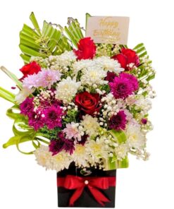 Mixed Flower Birthday Bouquet in Lahore