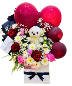 Teddy Bear Balloon Flower Gift in Lahore